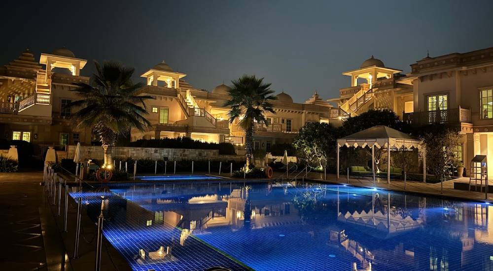 Best Farmhouse Near Me in Gurgaon for Birthday & Pool Parties